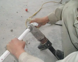 当雄漏水维修电话
